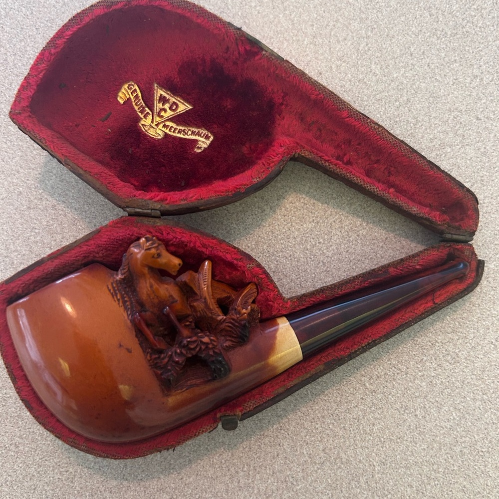 Vintage Meerschaum Pipe with Case
